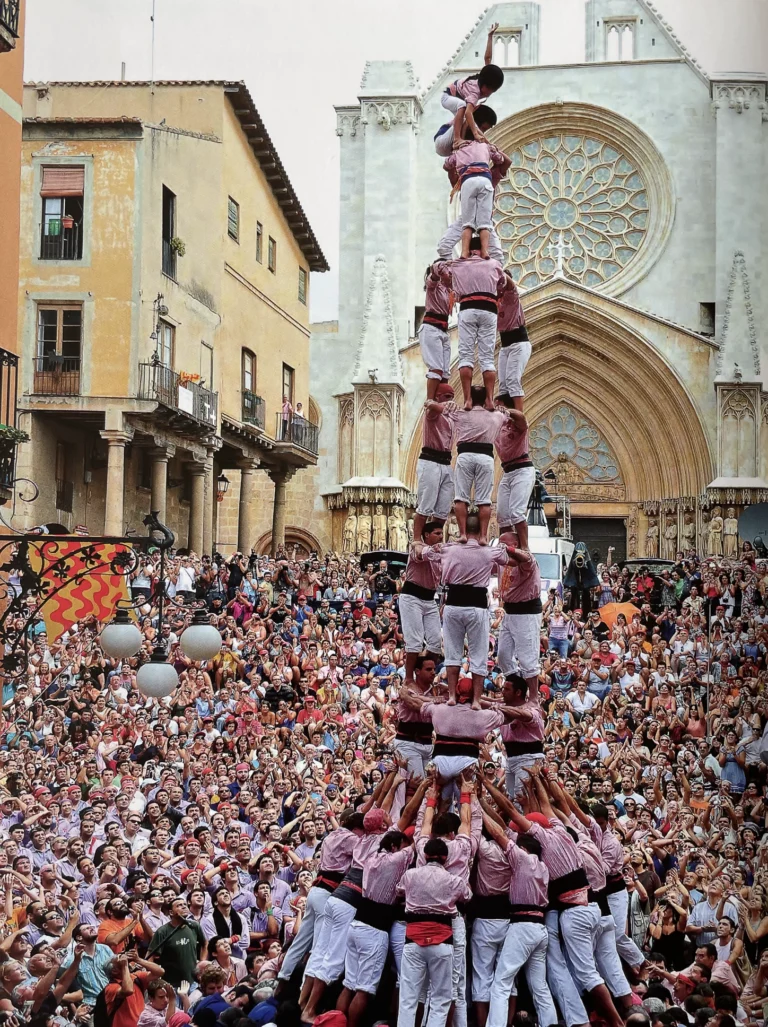 Castells-the-Human-Tower-jul